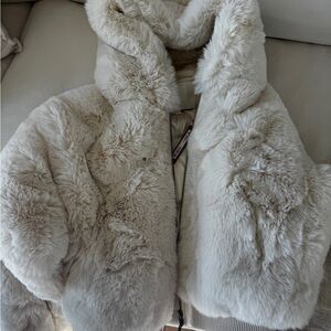 SKIMS Faux Fur zip up jacket